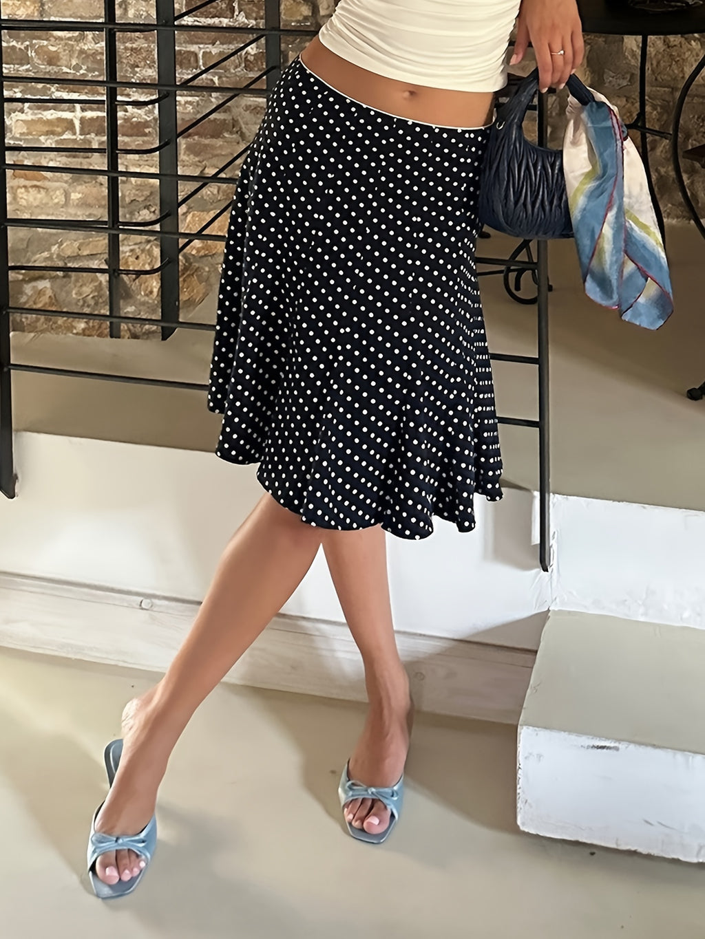 Polka Dot Suknja s Volanima